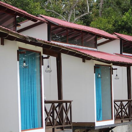 Hacienda Don Vicente Bungalows-タラポト エクステリア 写真