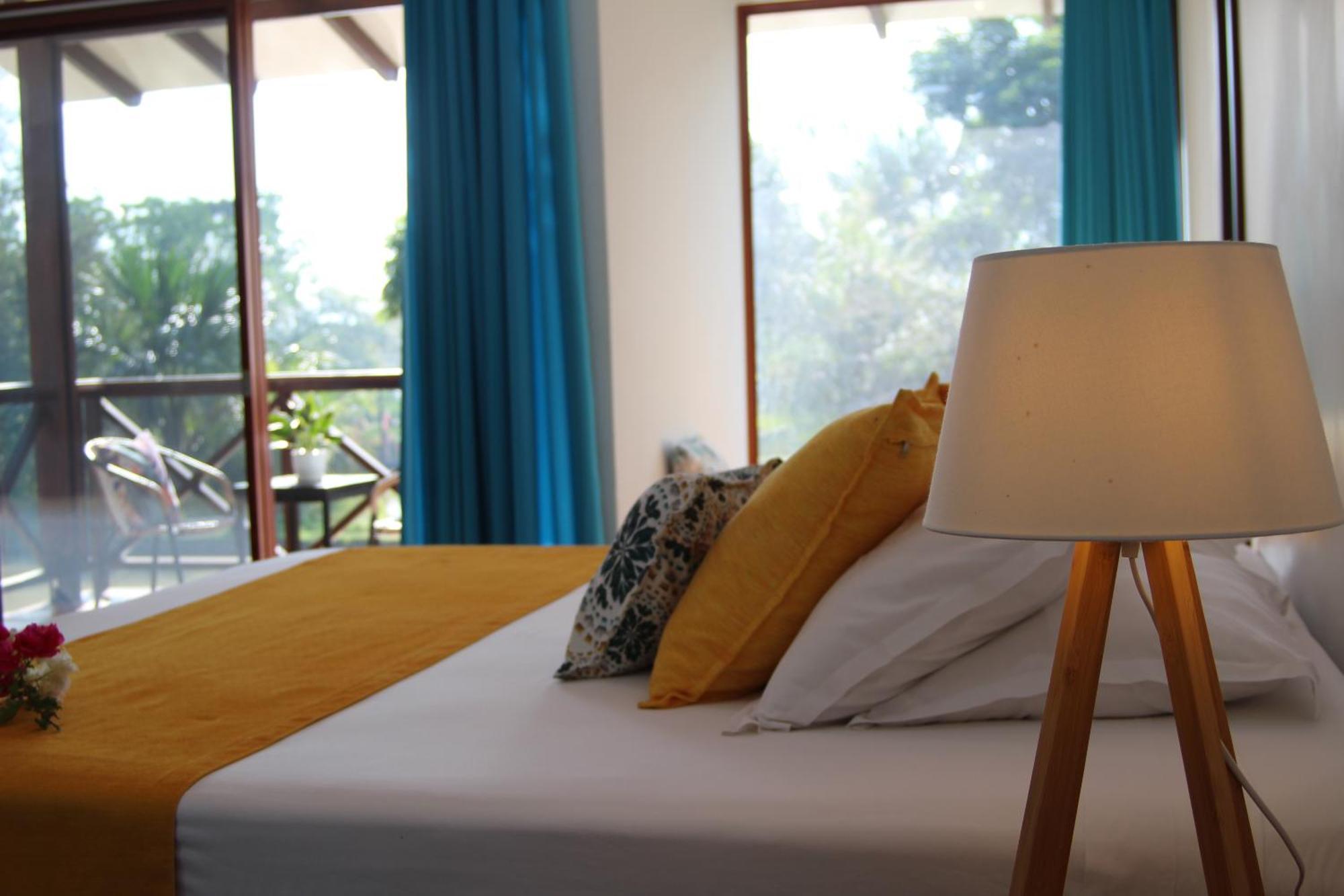 Hacienda Don Vicente Bungalows-タラポト エクステリア 写真