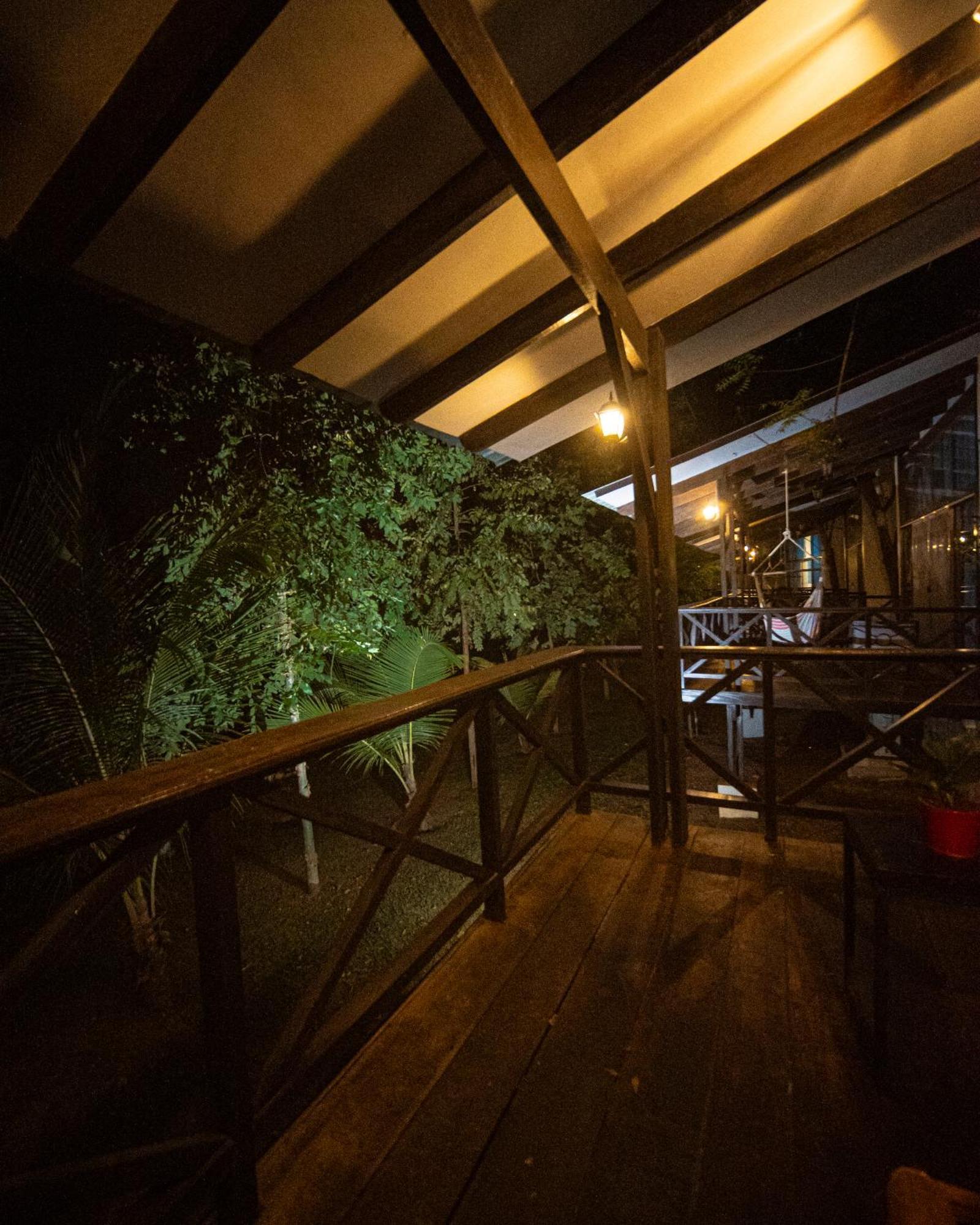 Hacienda Don Vicente Bungalows-タラポト エクステリア 写真